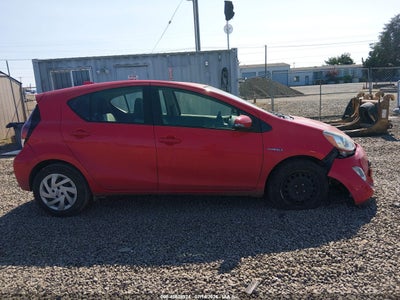 TOYOTA PRIUS C
