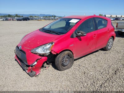 TOYOTA PRIUS C