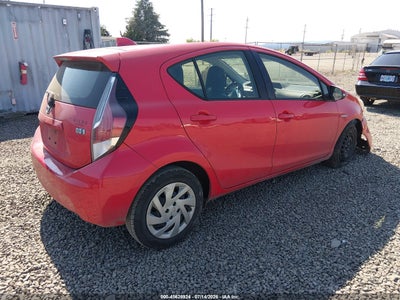 TOYOTA PRIUS C