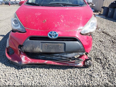 TOYOTA PRIUS C