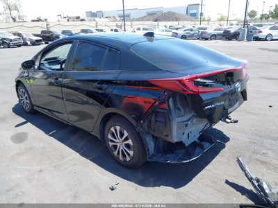 TOYOTA PRIUS PRIME