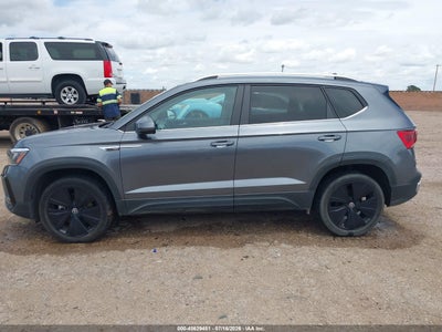 VOLKSWAGEN TAOS