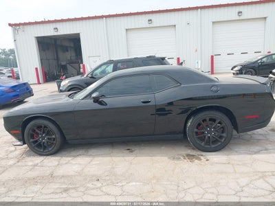 DODGE CHALLENGER
