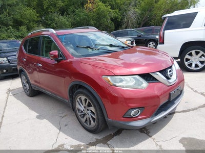 2015 NISSAN ROGUE