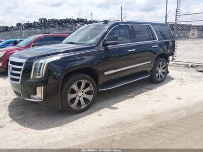 CADILLAC ESCALADE