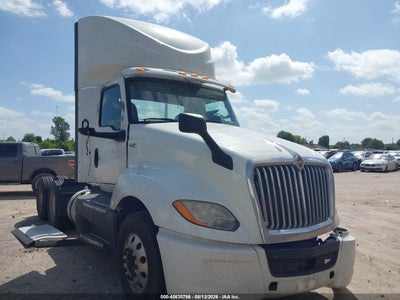 2018 International Lt