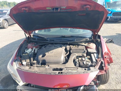 NISSAN MAXIMA