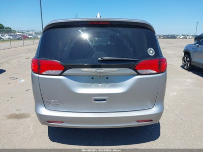 CHRYSLER PACIFICA
