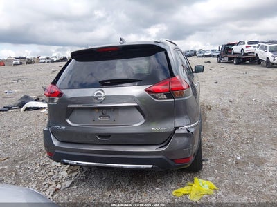 2017 NISSAN ROGUE 16