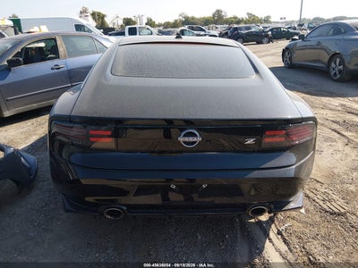 NISSAN Z