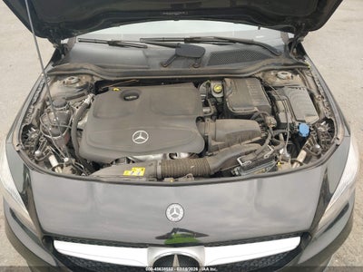 MERCEDES-BENZ CLA 250