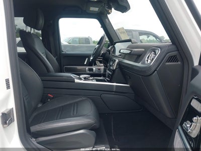MERCEDES-BENZ G 550