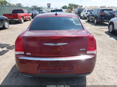 CHRYSLER 300