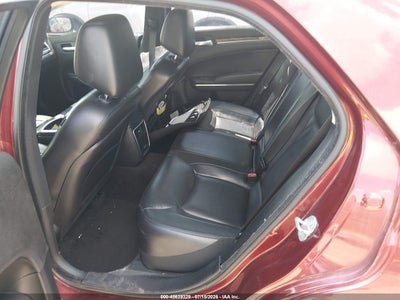 CHRYSLER 300
