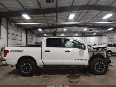 NISSAN TITAN