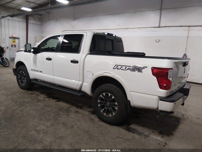 NISSAN TITAN