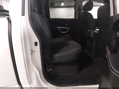 NISSAN TITAN