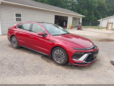 HYUNDAI SONATA HYBRID