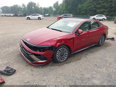 HYUNDAI SONATA HYBRID