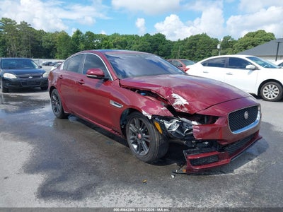 2017 Jaguar Xe