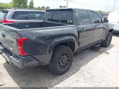 TOYOTA TACOMA