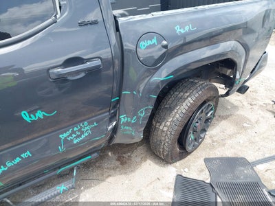 TOYOTA TACOMA