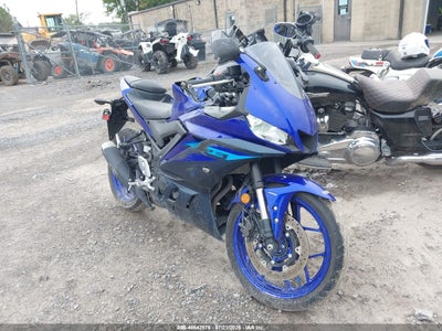 2024 Yamaha Yzfr3