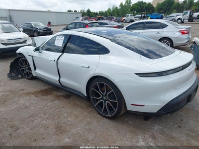 PORSCHE TAYCAN