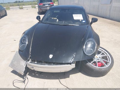 PORSCHE 911