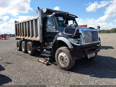 2005 International 7000
