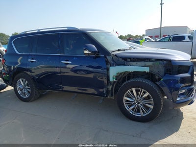 INFINITI QX80