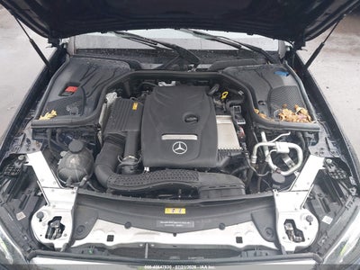 MERCEDES-BENZ E 300