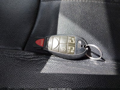 CHRYSLER TOWN & COUNTRY