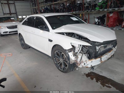 2016 Ford Taurus