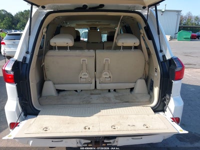 LEXUS LX 570