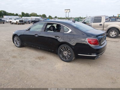 KIA K900