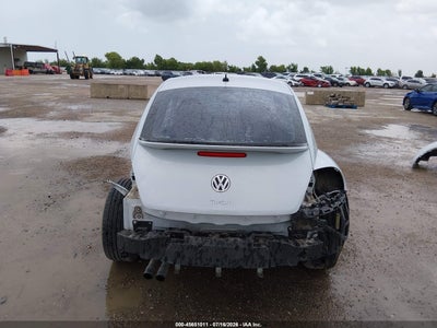 VOLKSWAGEN BEETLE