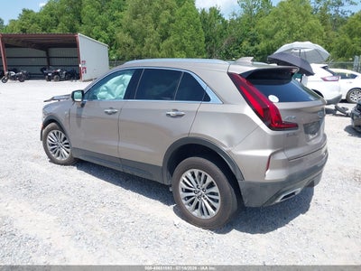 CADILLAC XT4
