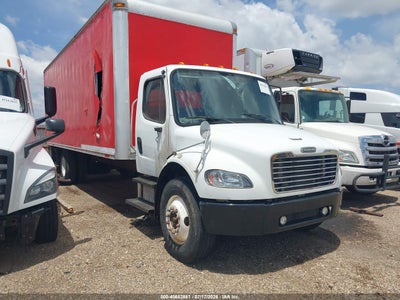 2005 Freightliner M2