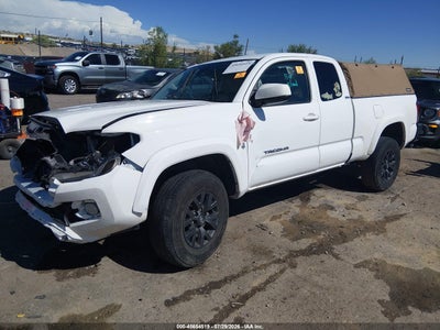 TOYOTA TACOMA