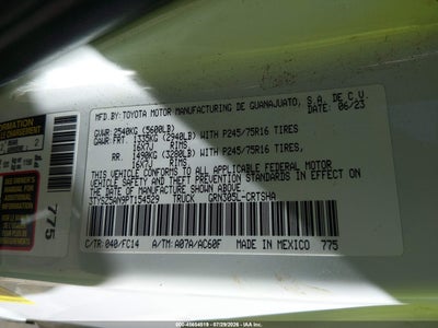 TOYOTA TACOMA
