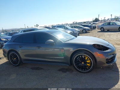 PORSCHE PANAMERA SPORT TURISMO