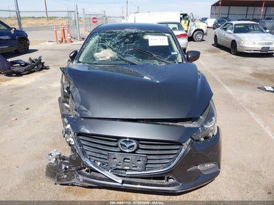 MAZDA MAZDA3