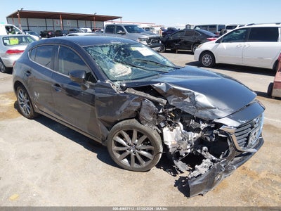 MAZDA MAZDA3