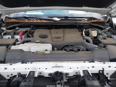 TOYOTA TUNDRA