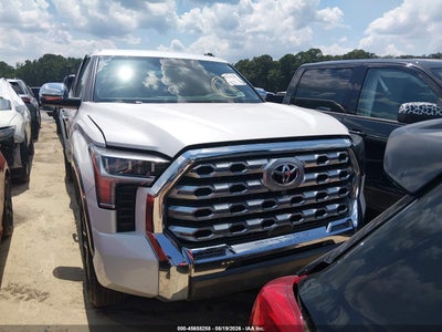 TOYOTA TUNDRA