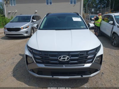 HYUNDAI TUCSON HYBRID