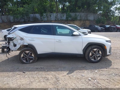 HYUNDAI TUCSON HYBRID