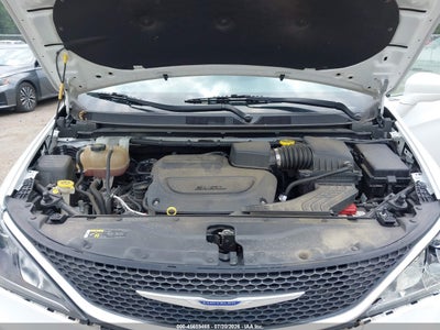 CHRYSLER PACIFICA