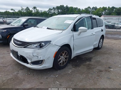 CHRYSLER PACIFICA